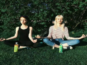 猫步 曾经的我们，现在要奔