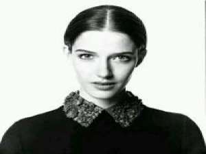 我有孤独和酒你跟不跟我走 听说你们分手了害我笑