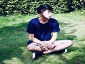 Love me again. 爱一个人，是要和她在