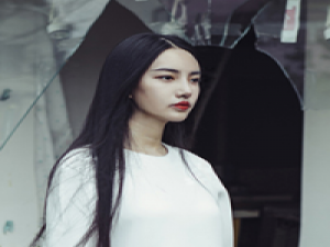 人从众 你说爱太辛苦所以深情