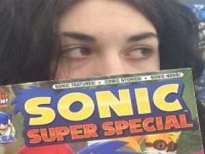 化十曰辰宀于 睡醒一脸眼泪，梦里都