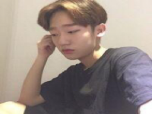 阳光正好 春色正忙