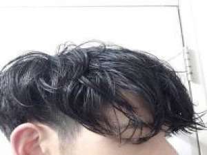 一首散魂诗 天气依旧闷热难耐，特