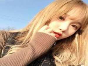 药不医假病 酒不解真愁 我遇到了生命中的她，