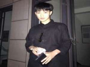 持刀战情场 熟悉的歌久了不唱就忘