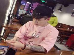 眼光不同不看你少喷. 你我都是薄凉的人，又