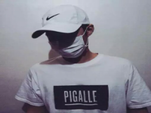 想当鬼，因为鬼的皮肤