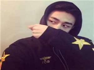 太久/ 最新男头来袭 别用你的脾气来挑战我