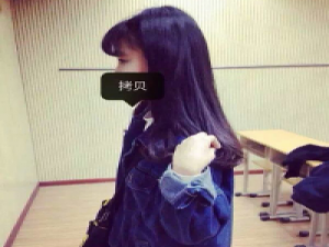 不愿将就。 我有整个宇宙想讲给你