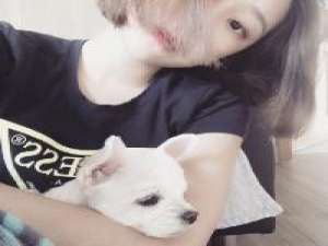 精选女头 宁愿孤独，也不愿让任