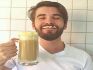 特别杂里面啥图都有~ 拜托 别栽在感情里