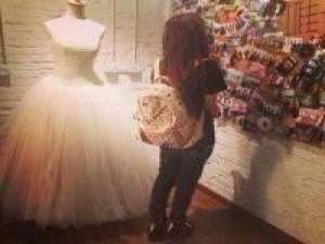 人生若只如初见。 他没有遵守承诺 而我