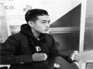 我和你吻别 我之所以眷念空气，因