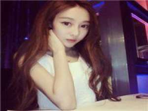 谁的眼眸如此清澈，万