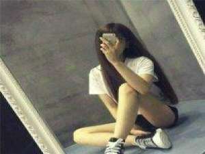 他是阳光深拥必伤i给花曝QQ 一处花开，一抹闻香，