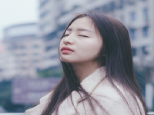 源网络 不喜随看 三岁学说话，一生学闭