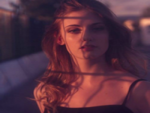 没人懂 每次生气都有人哄我