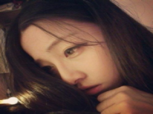 恩。 现在你的消息一点也没