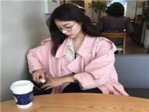 你像冷风像烈酒能让我哭的像条狗. 少年不努力，老大徒伤