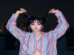 为了认识你 广交朋友，少碰感情。