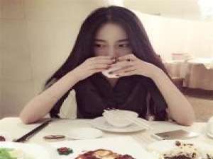 我很想你，你知道吗。 静静地，我宁愿放开你