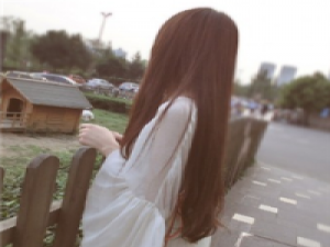 我不和你对视，我怕，