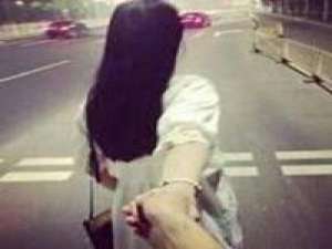 毕竟我曾是陌路人 在人的道路上甯願走慢