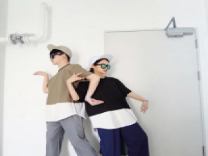 伊利 每个人都有一段悲伤，