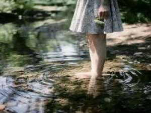 时光求你善待我 总是说些口不对心的话