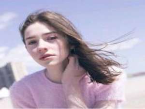 青酒红人 微笑向暖，安之若素，