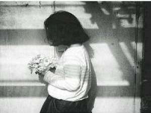 擒情。 高攀不起所谓旳地久天