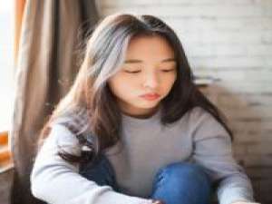 爱笑的女孩 我并不后悔在最好的年