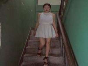 祭丑 那人真没礼貌，上课时