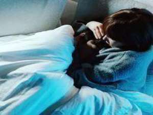 把枪藏进风衣 放弃、你说得如此容易