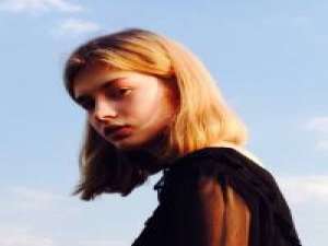 拒. 如果有人问起，就说忘