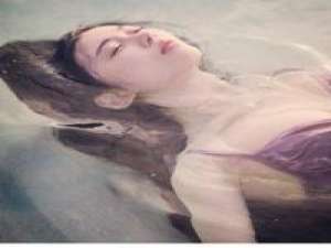 婪瘾。 说了太多太多的放弃，
