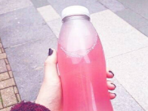 恩。粉嫩系。 我来 你可否不走不逃