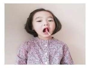 黑白控 如今你身边的她是否也