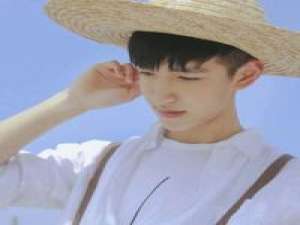 很酷 我讨厌无病呻吟装腔作