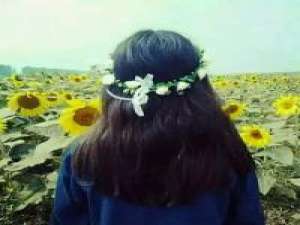 我们都想要牵了手就能