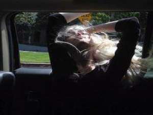 没有你 把头发扎高 零食丢掉