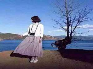 蓝色最美丶 哪怕不是最动人最暖心