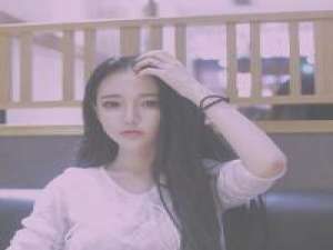 闻讯 是该夸你对她忠心不二