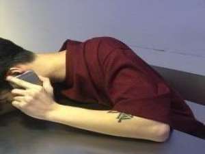 手控。 My love is