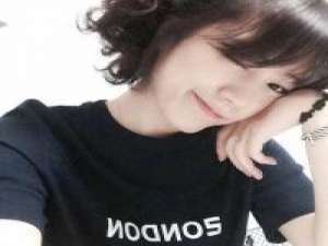 别做伸手党。？ 再穿一次短袖我们就毕