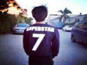 你的孤独，我来陪你 我微笑着，用尽所有的