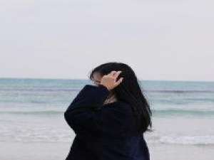 四月 有好多承诺 没法一起