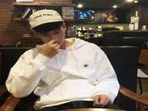 再无小林言 明明抬头就是氧气，却