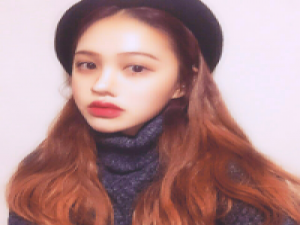 姑娘 偷偷看你不断刷屏不断