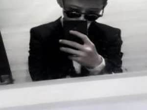 近年来的照片   cqy1522345730 不曾被世界温柔以待